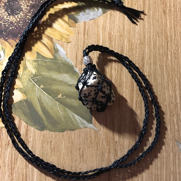 Dalmation jasper necklace handmade macrame pouch healing crystal necklace black - Picture 1 of 6